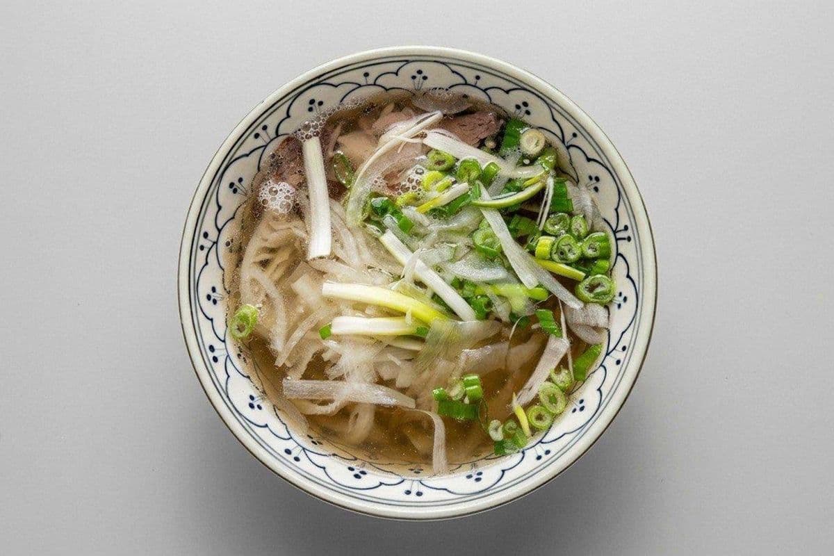 7. Pho Nam Gan Sach
