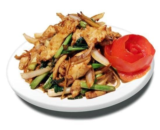 24. Poulet ou bœuf mongol avec riz / Mangolian Chicken or Beef with rice /古牛