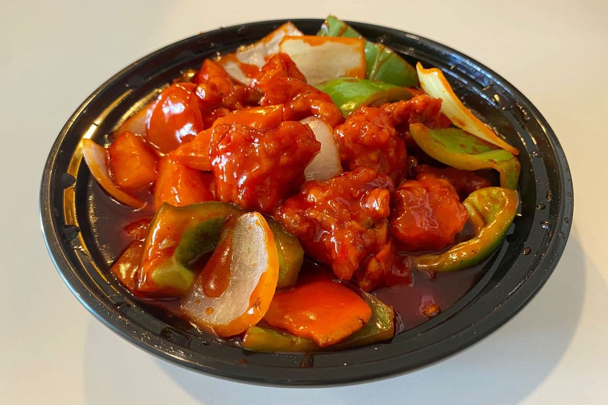 C17 Sweet and Sour Chicken