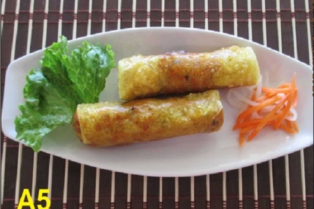 A5. Vietnamese-style fried spring rolls