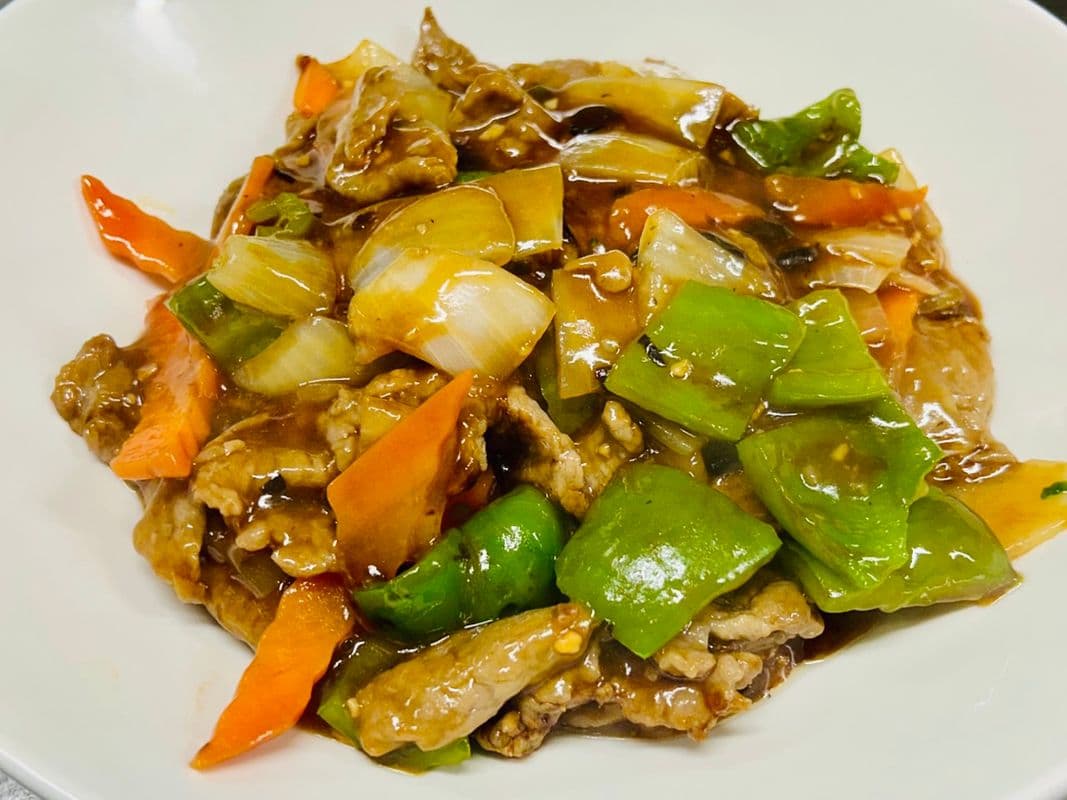 Sauteed Beef with Black Bean Sauce / Bœuf Sautée à la Sauce aux Fèves Noires/