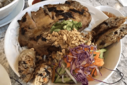 19. Spring Rolls Vermicelli Bowl