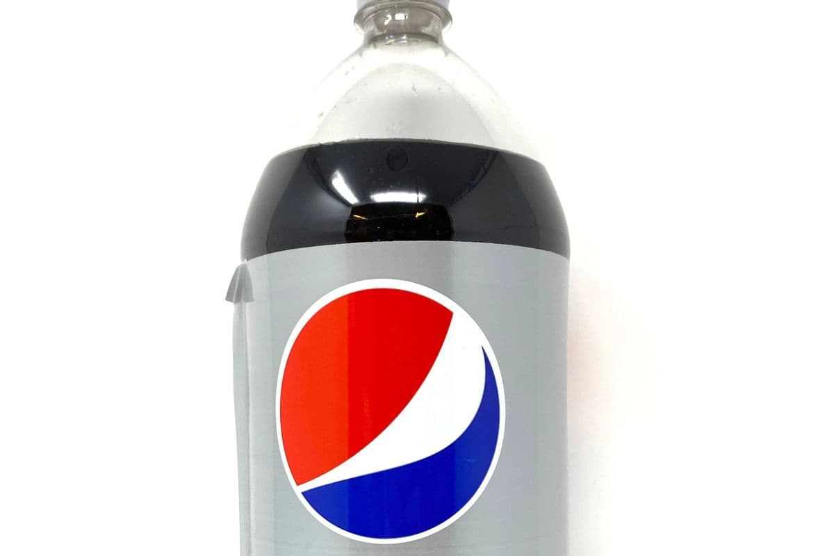 Diet Pepsi 2L (2L)