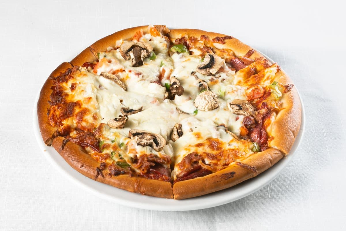 10" Full Rhino Pizza