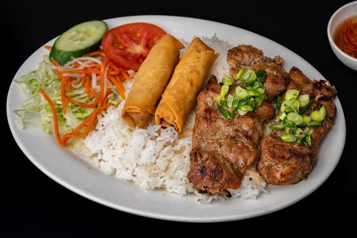 28. Grilled Chicken and Spring Rolls on Rice