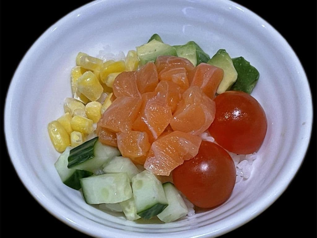 bowl 2.salmon poke bowl