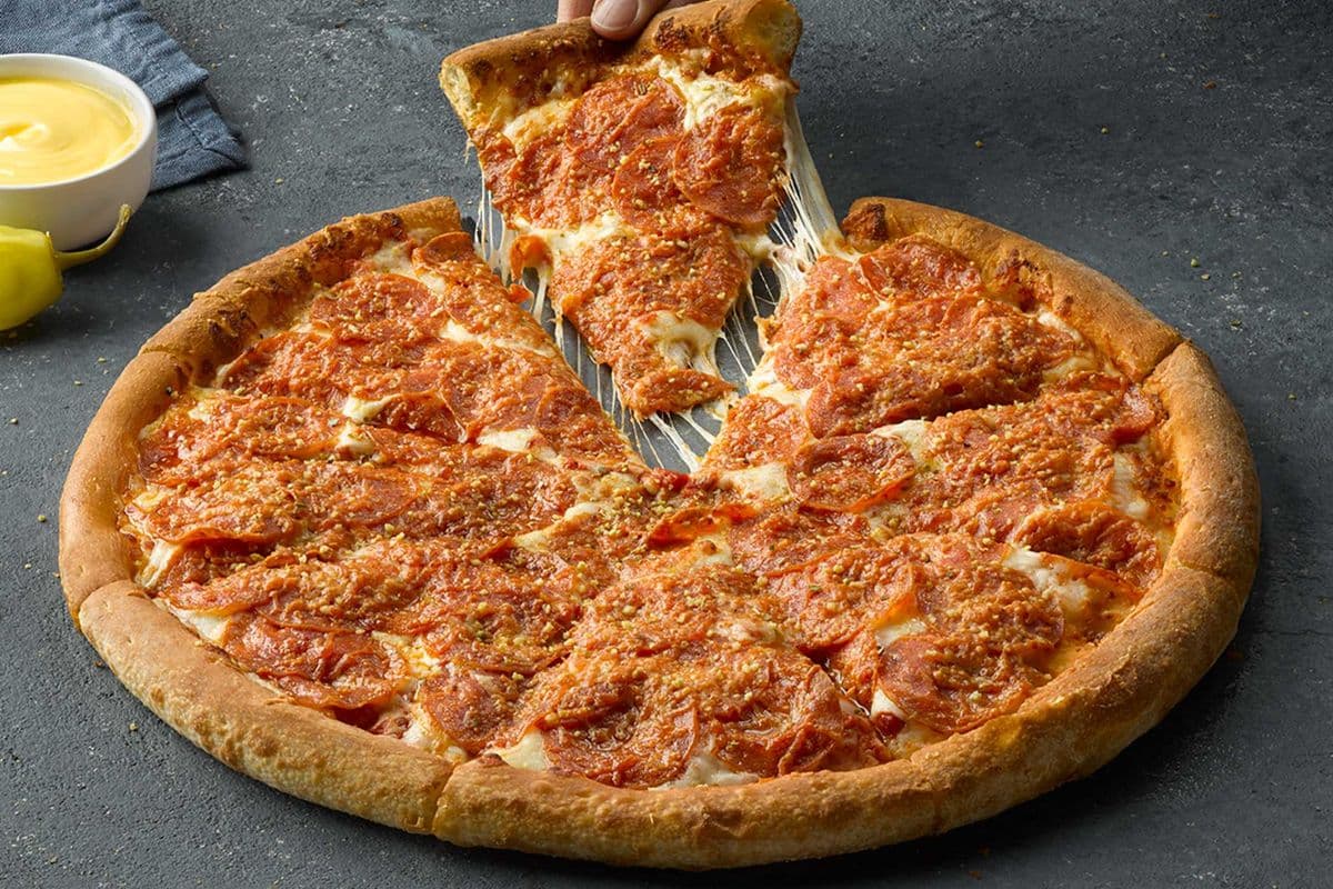 Large Ultimate Pepperoni Pizza