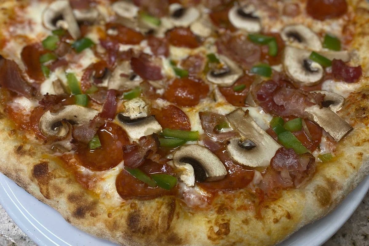 20. The Glade (Super) Pizza