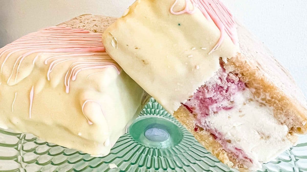 Cheesecake Ice Cream Cake Sandwich