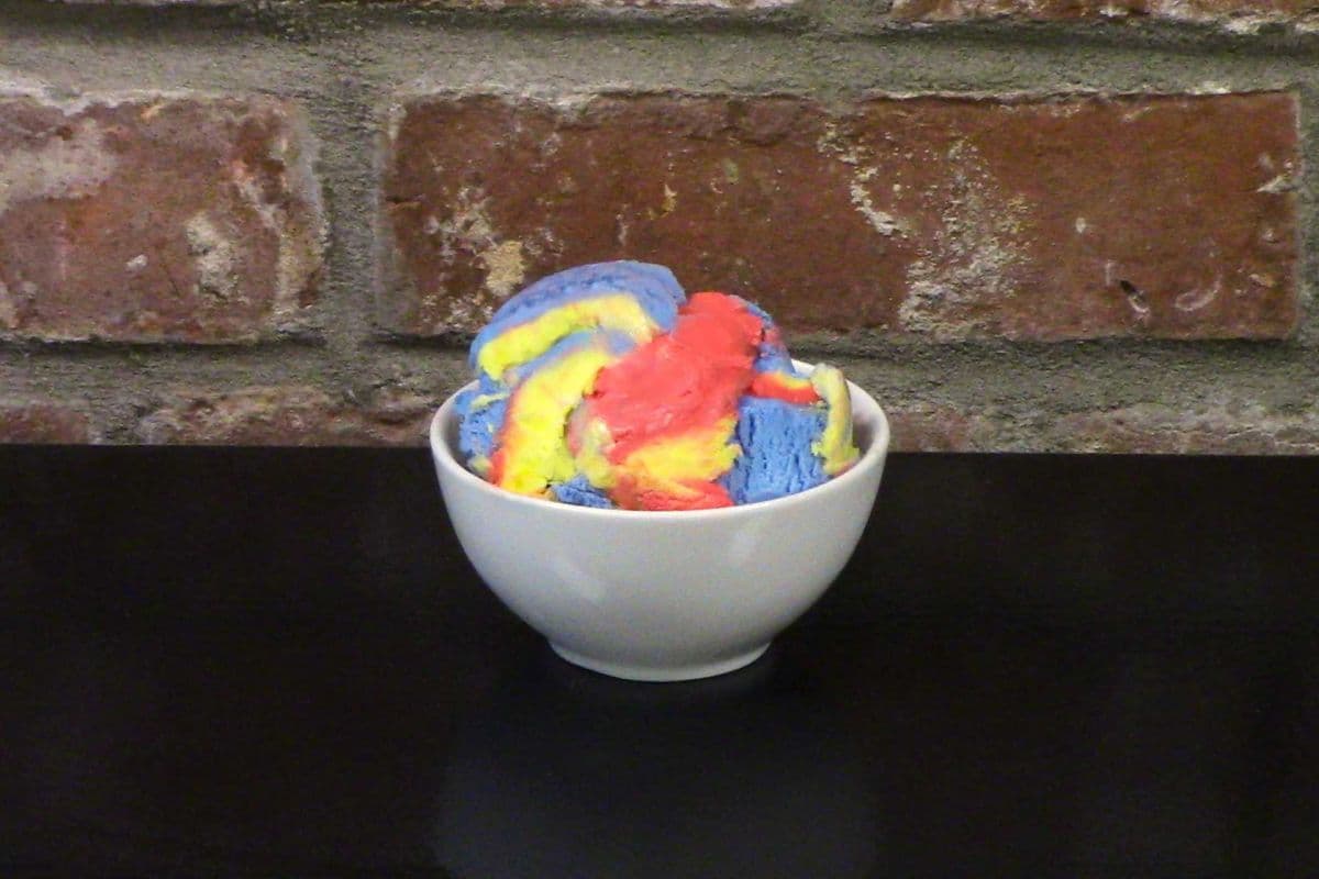 Boule de crème glacée Ribambelle Coaticook