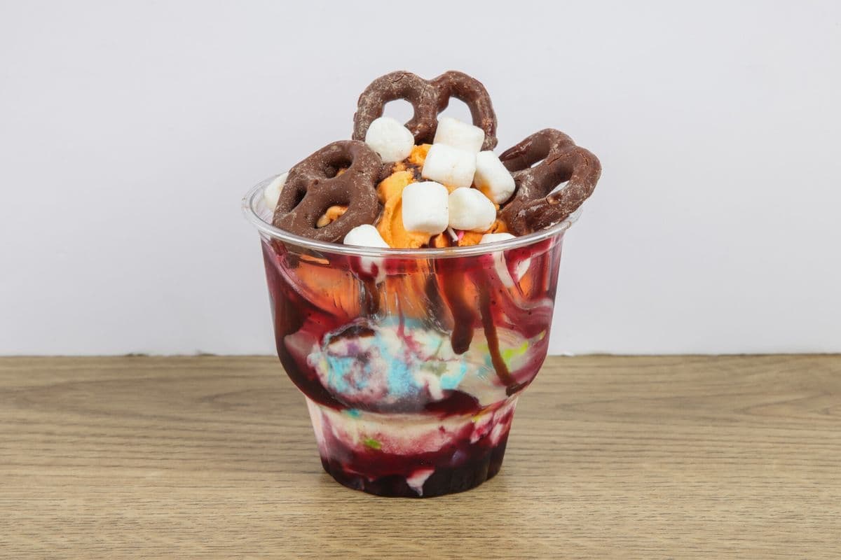 Build Your Sundae ( Two Scoops)