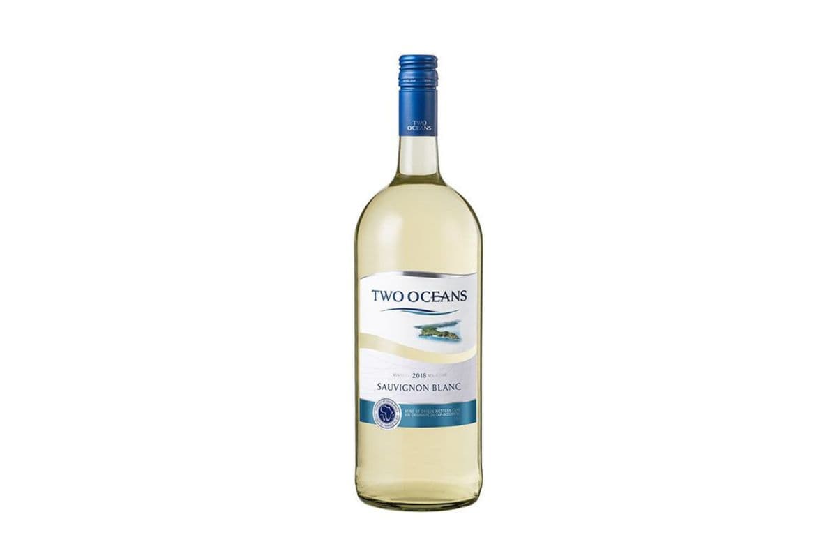 Two Oceans Sauvignon Blanc (1.5 L Bottle) (1 x 1.50 ltr)