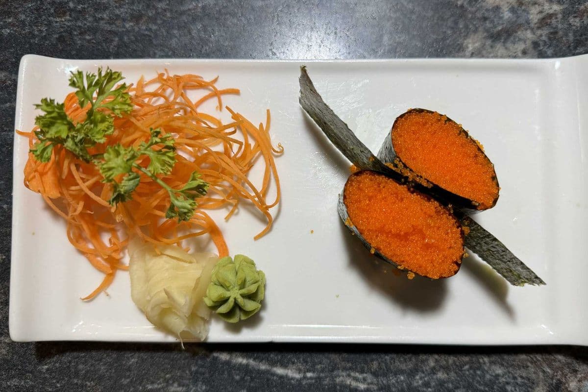 Fish Eggs (Masago, tobiko) Nigiri