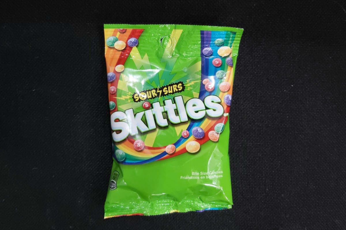 Chocolat Skittles sour / surs 151g