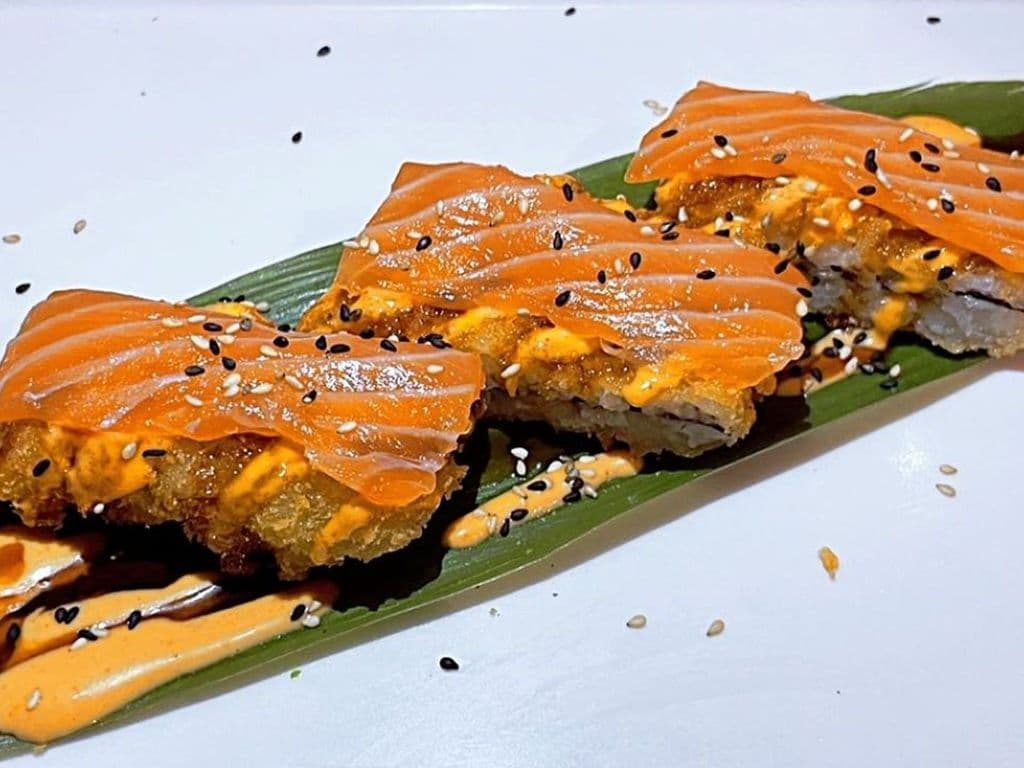 Salmon Pizza(9 pcs)
