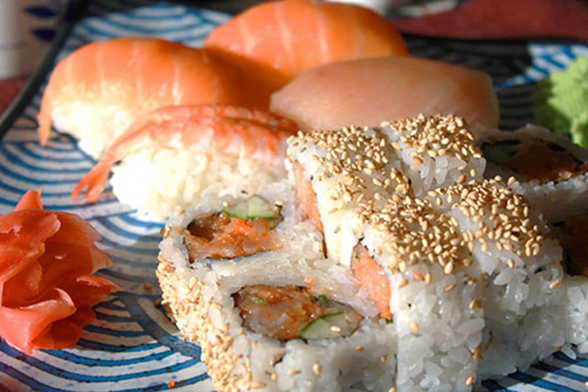 Spicy Tuna Combo (Raw) (12 pcs)