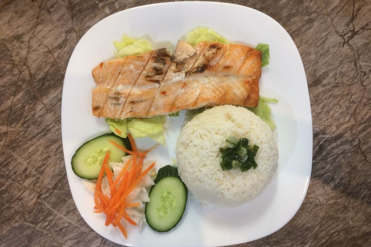 C52. Grilled Salmon Fillet with Sweet & Sour Sauce Rice Dish/ Com Ca Salmon Nuong