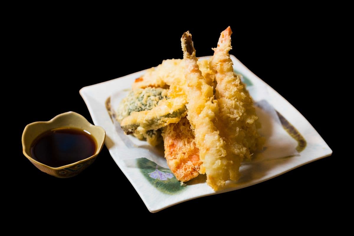 26. Assorted Tempura (8pcs)