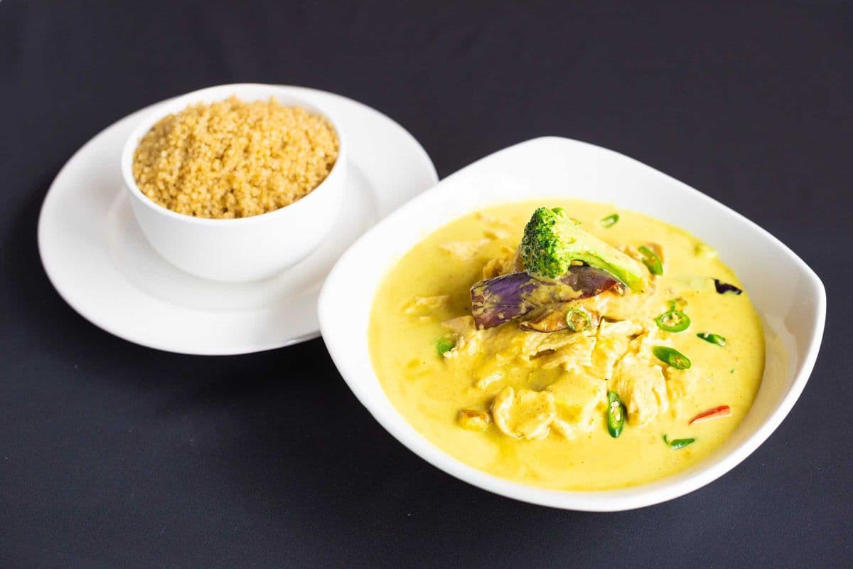 Golden Curry Chicken