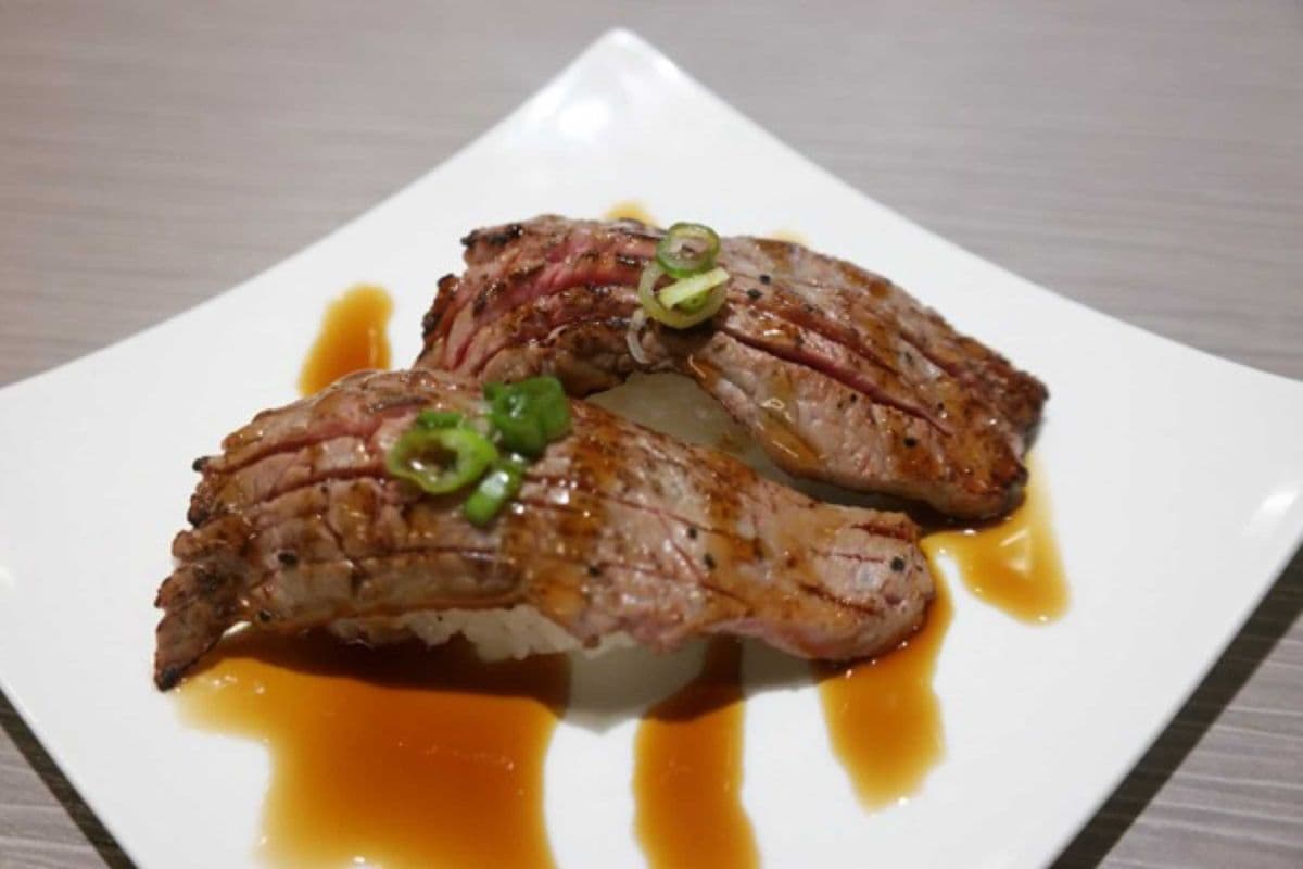Aburi Beef (2 pcs)