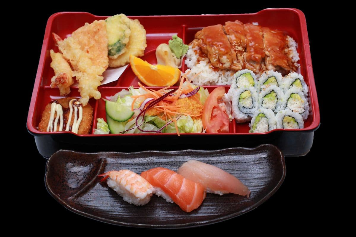 Sushi Dinner Box