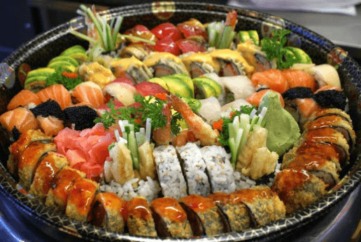 Roll Party Tray (64 pcs)
