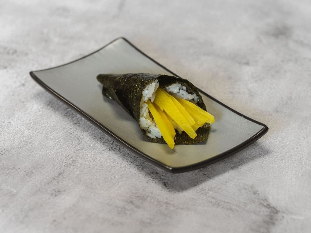 H15 Oshinko Handroll