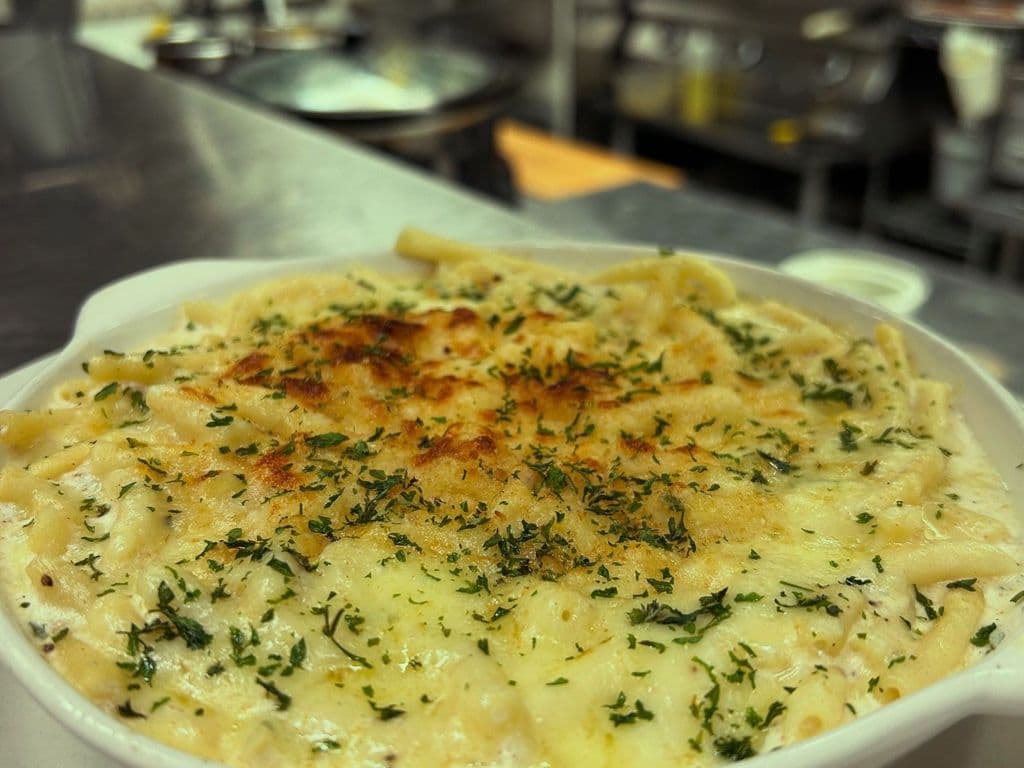 Macaroni au fromage québécois / Québec Mac & Cheese