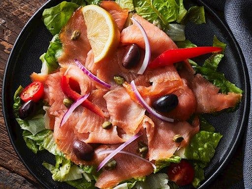 Smoked Salmon / Saumon fumé