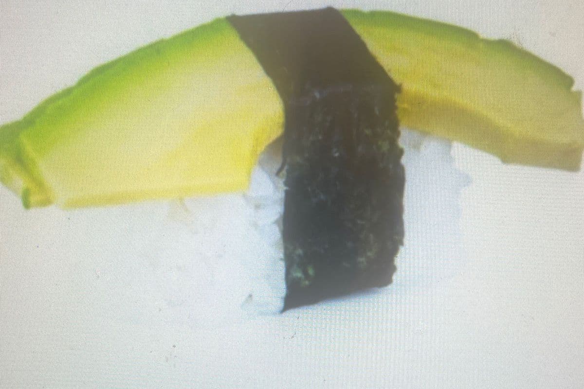 Avocado Nigiri (牛油果寿司)1pc