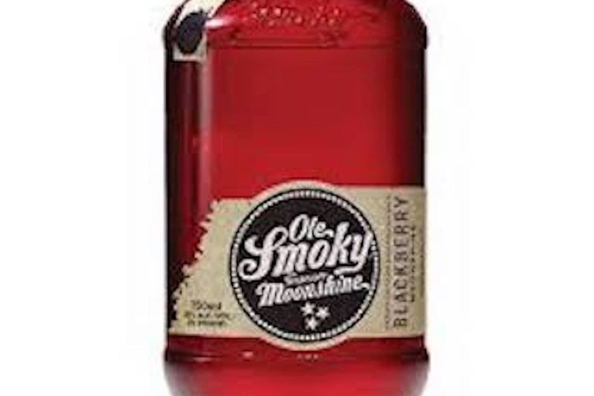 OLE SMOKY BLACKBERRY MOONSHINE 750ML (1 x 750ML)