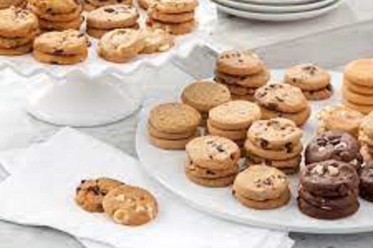 Two Dozen Cookie Nibblers