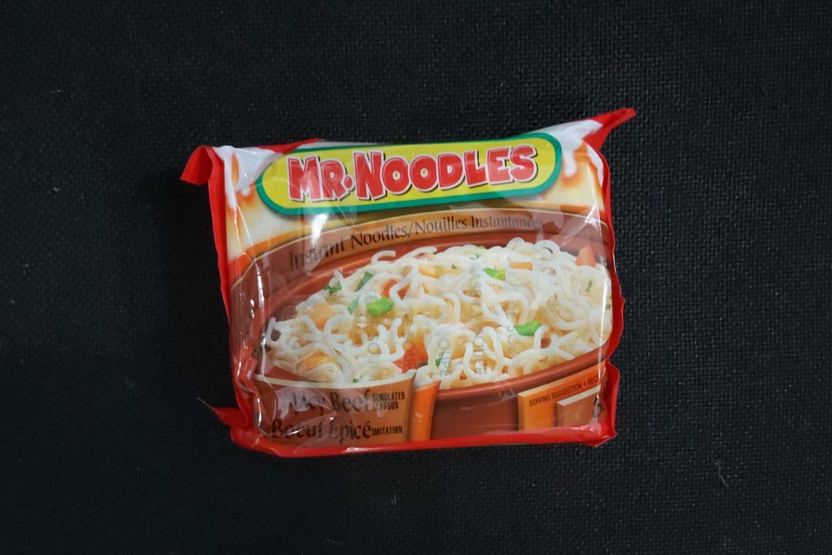 MR. Noodles boeuf épicé / Spicy Beef Noodles