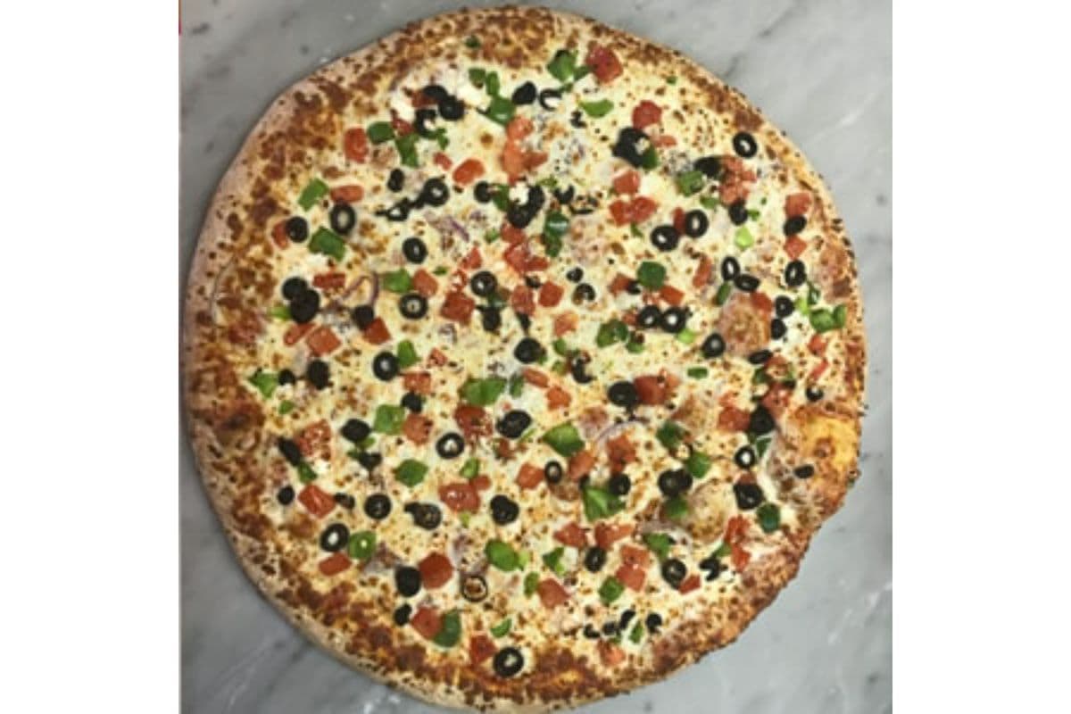 Medium Greek Pizza (8 Slices)