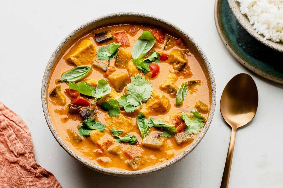 Red Curry Chicken / Poulet