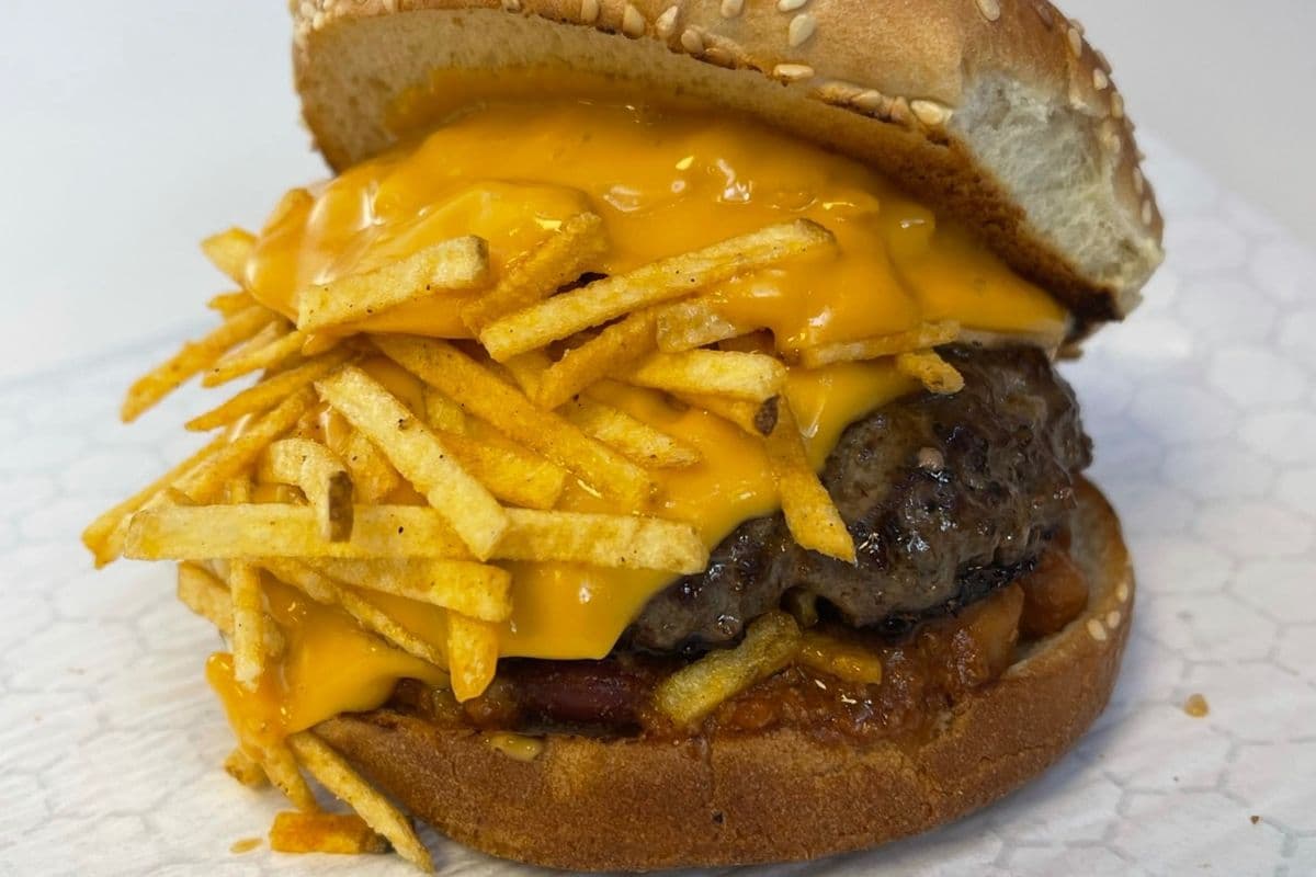 Chili Crunch  Beef Burger 6oz