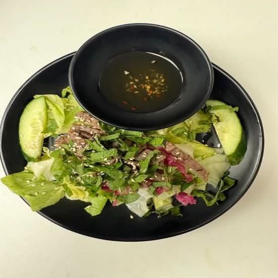 14.Salade de Boeuf et Feuille de Menthe / Beef Salade and Mint Leaves