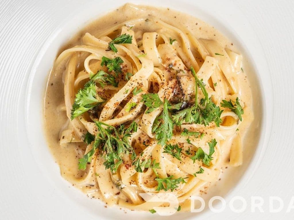 Fettuccine Alfredo.