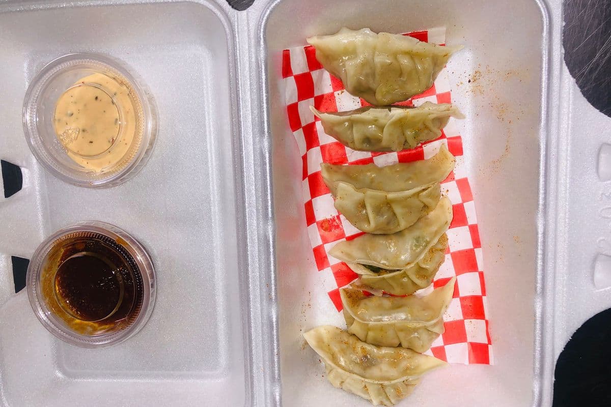 Momos WoW (Veg) - 7 Pieces