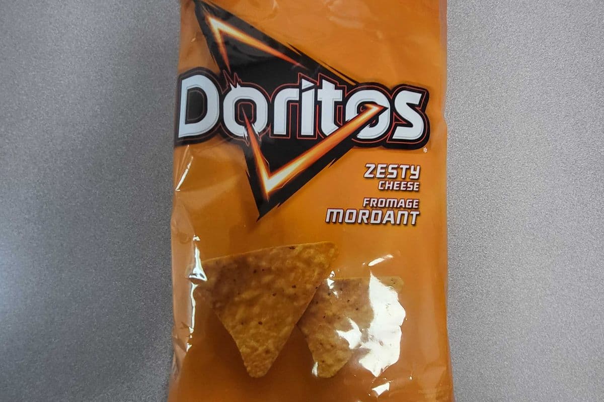 DORITOS ZESTY CHEESE (235G)