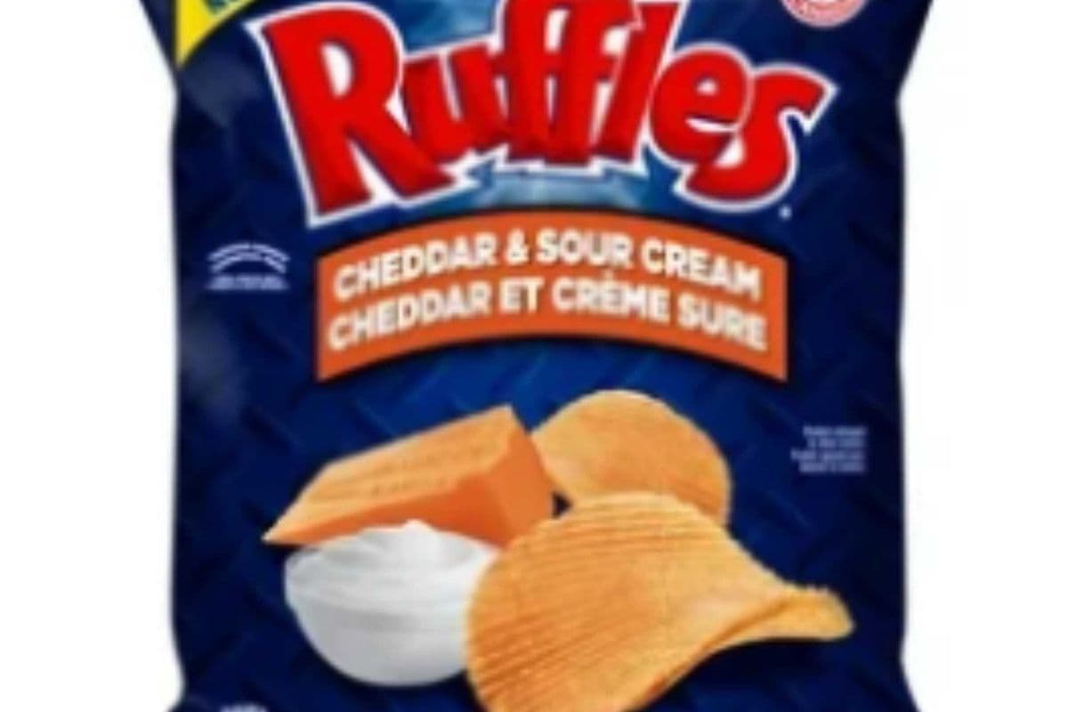 Ruffles - Cheddar & Sour Cream 200g
