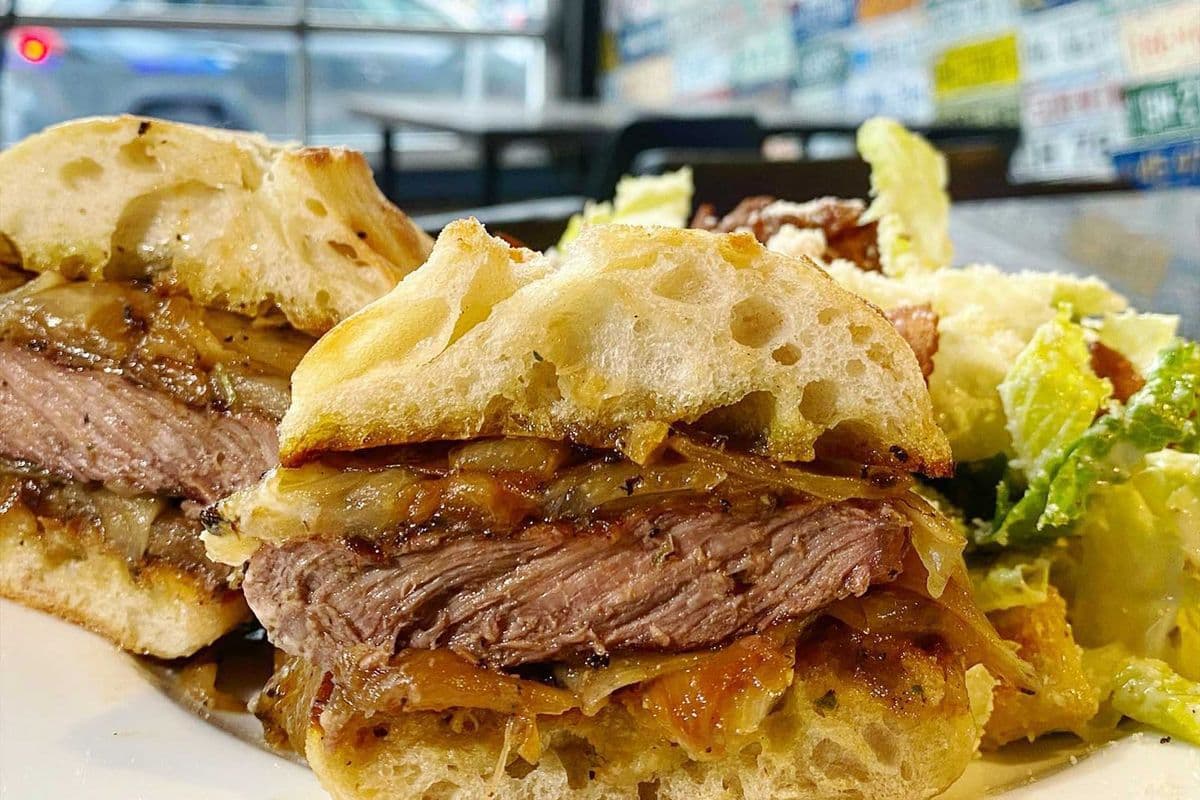 STEAK SANDWICH