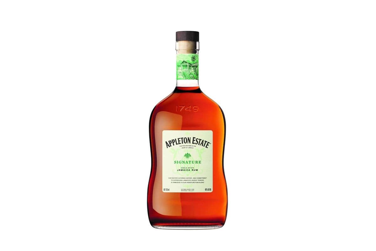Appleton Estate Signature Blend Rum 750ml