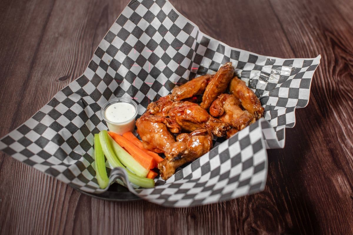 Wings (1 lb)