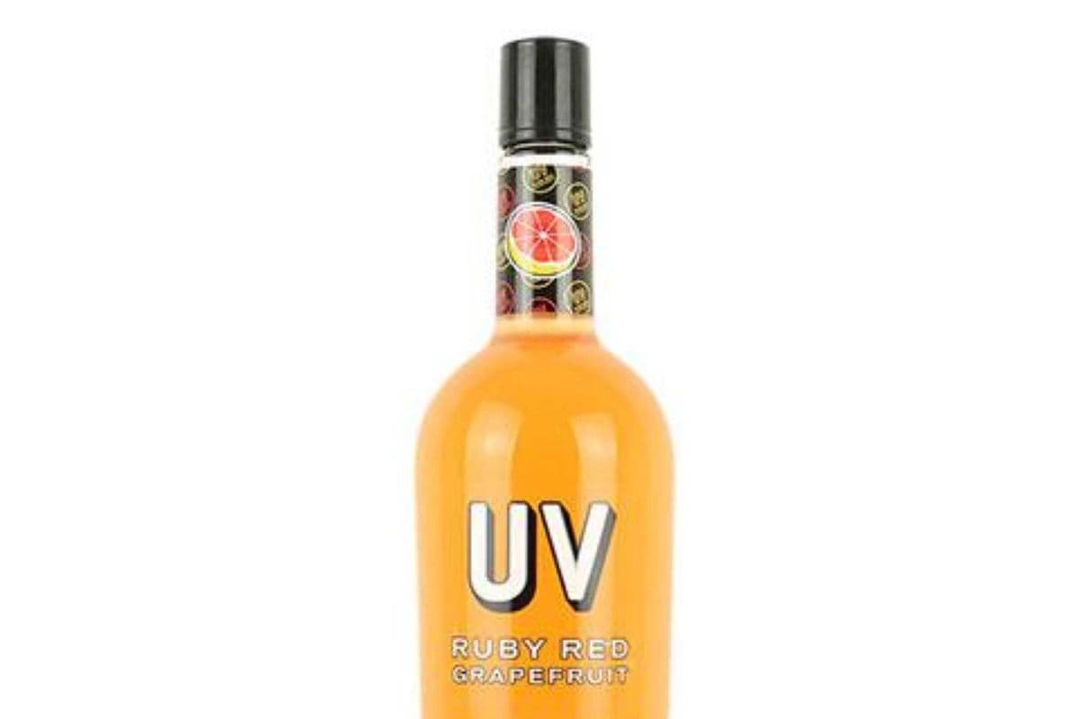 Uv vodka red ruby Grapefruit (1 x 750ml)