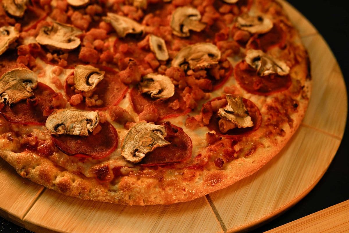 Classic Canadian Pizza