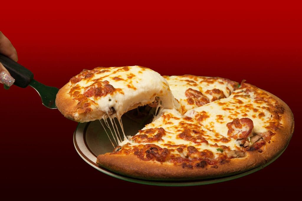 Pizza pepperoni / Pepperoni Pizza