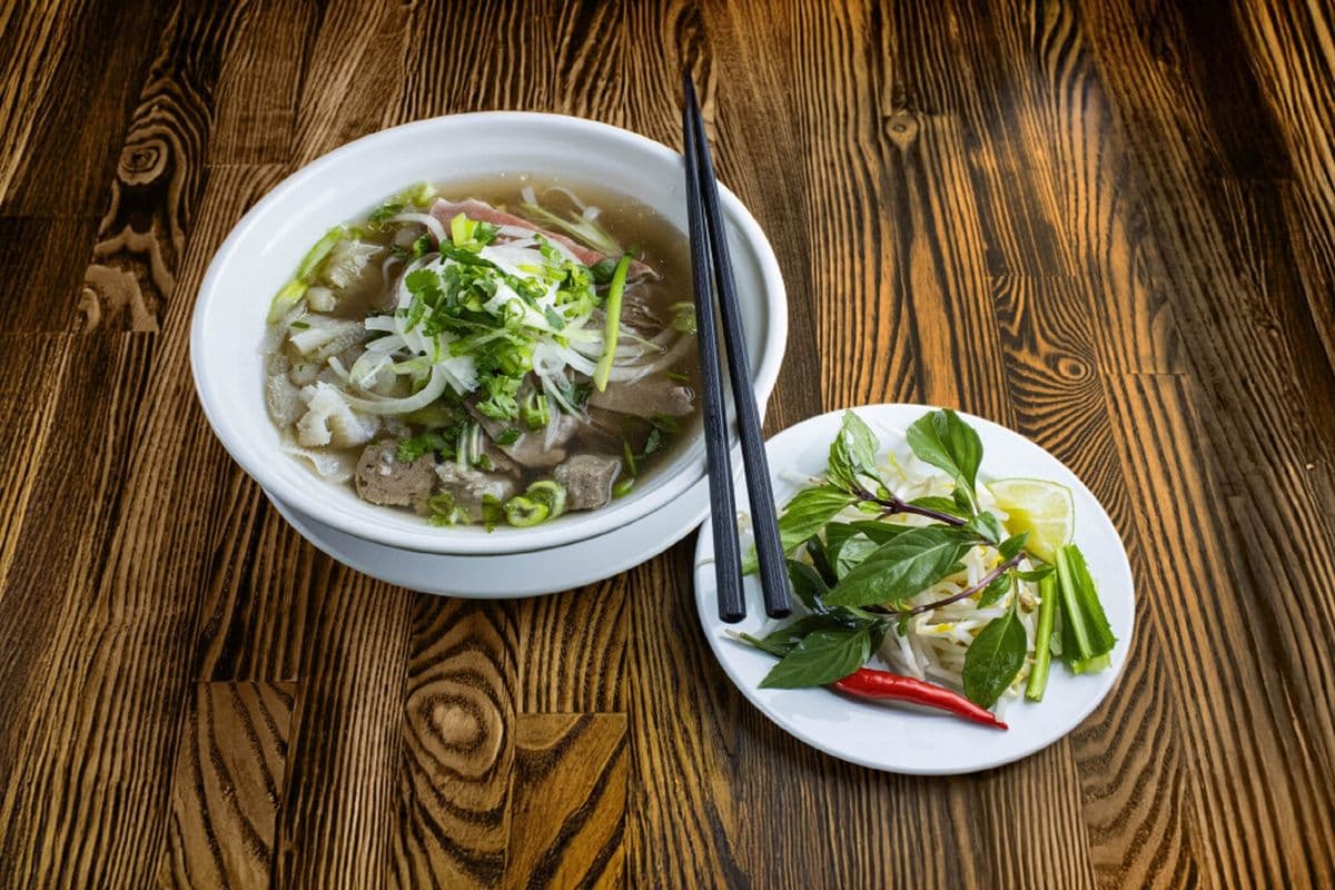 P16. Beef Tripe, Tendon, and Beef Ball / Pho Sach, Gan, Vien