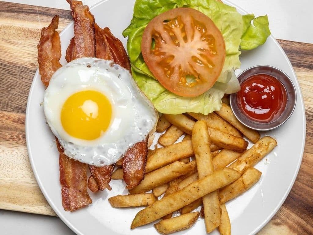 Egg & Co. Belt Sandwich #