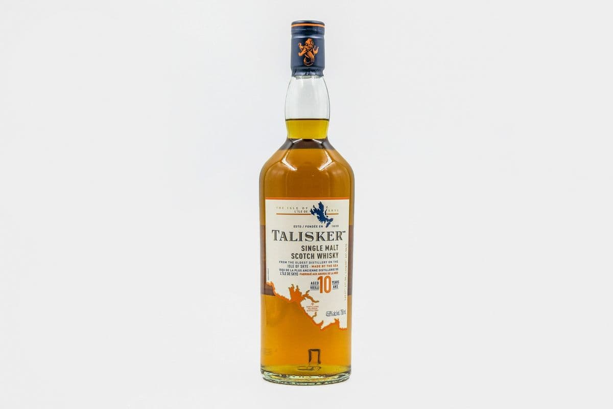 Talisker Single Malt Scotch 10 Year Old (1 x 750ML)